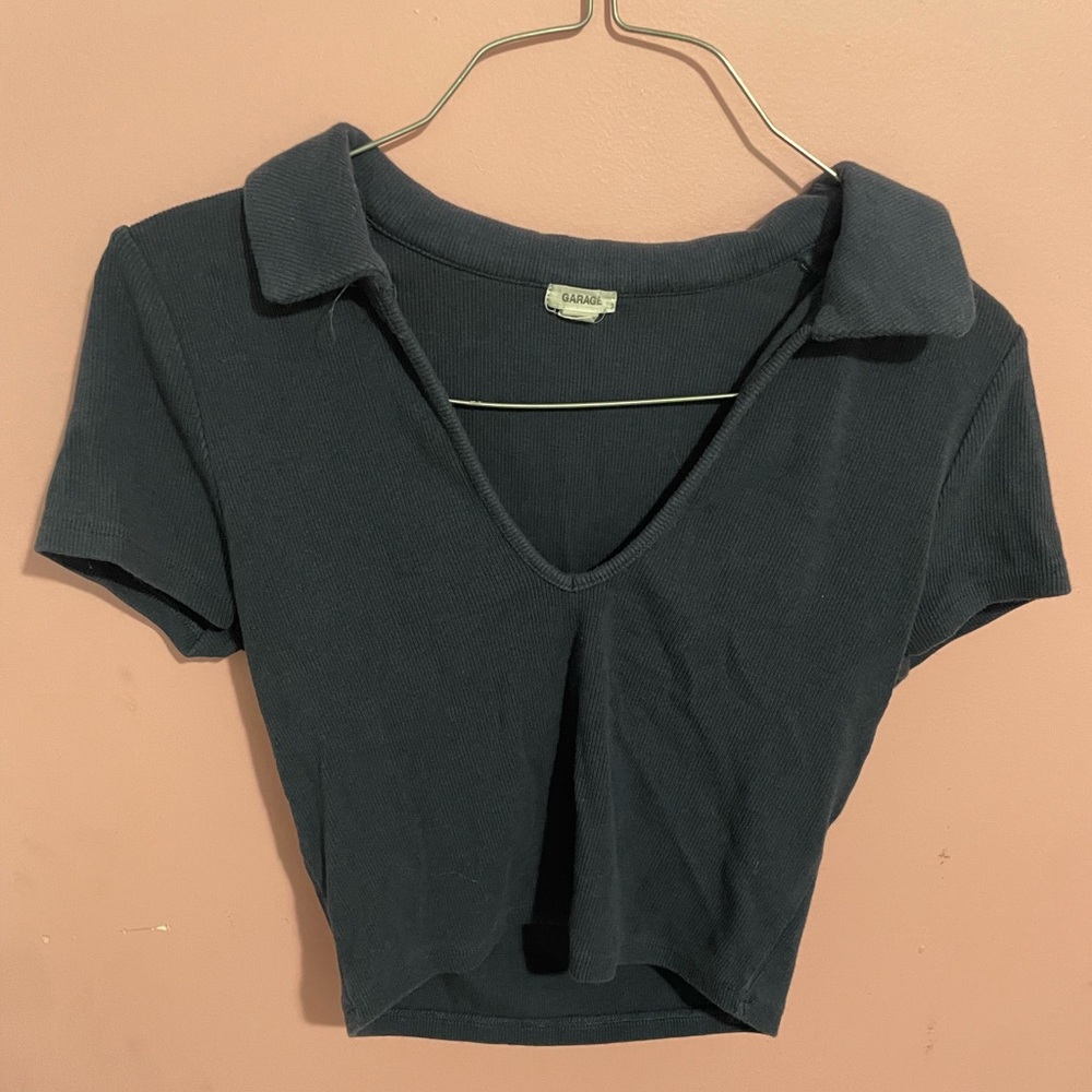 Garage Cropped Navy Blue Collared Short Sleeve Tee Size Medium Women’s